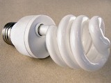 Компактные люминесцентные лампы: химическое оружие в вашем доме